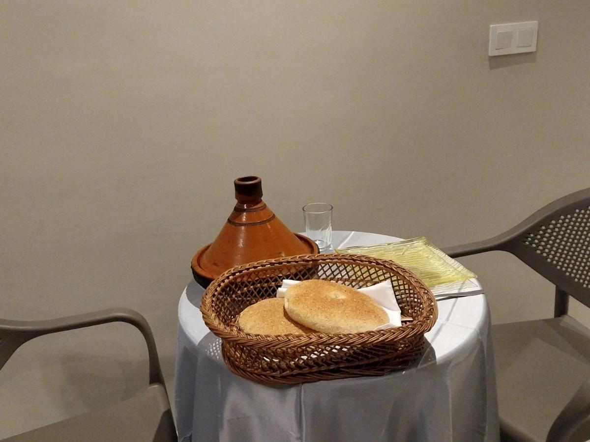 Beautiful Apartment Next To Airport Mohamed V Derroua ภายนอก รูปภาพ